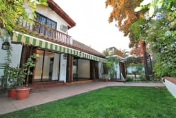 Casa en venta en La Reina — foto 1 de 11