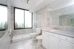 Departamento en arriendo en Las Condes — foto 7 de 13