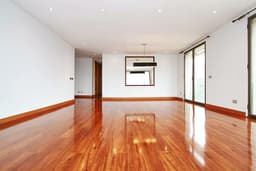 Departamento en arriendo en Las Condes — foto 2 de 10
